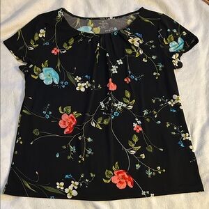 Worthington Black Short Sleeve Floral Tee with Blue and Red Flowers